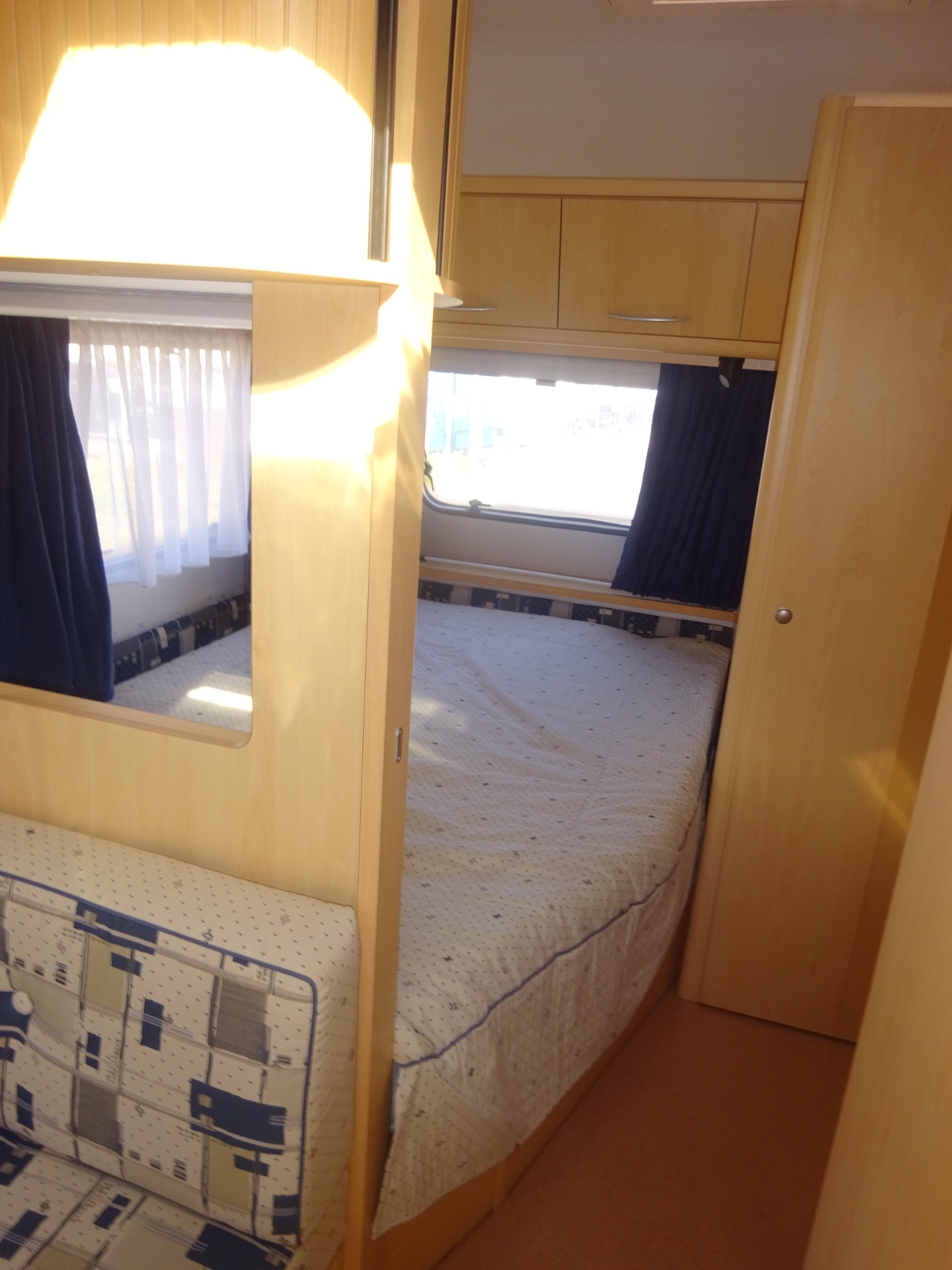 Chateau Calista  390 Frans Bed en Treinzit #TOPPER# foto: 11