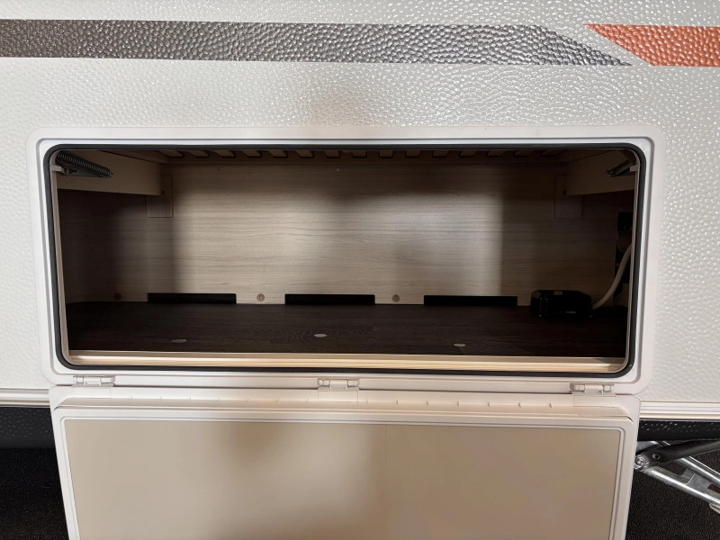 Weinsberg CaraCito 470 EU L&auml;ngsbetten - leichtgew. Foto: 6