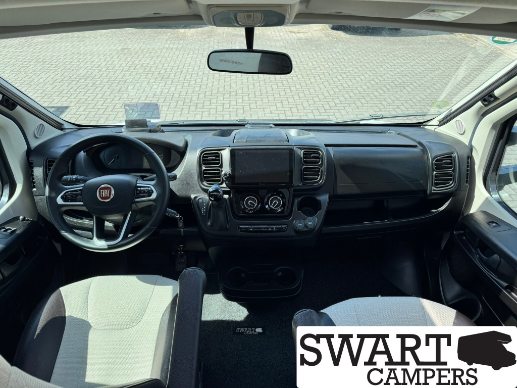 Weinsberg CaraCompact 600 MF Edition [pepper] photo: 8