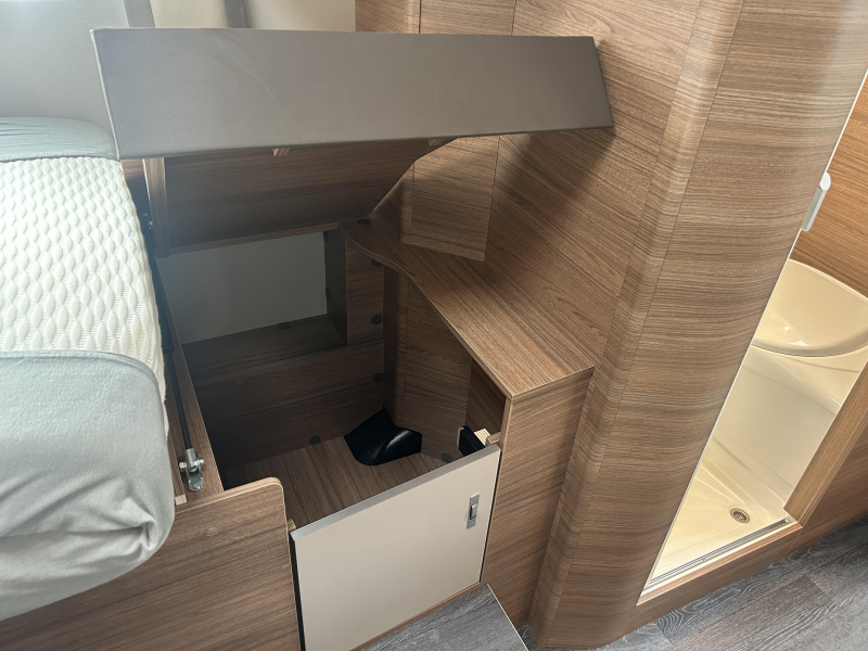 Knaus L!ve Ti 650 MEG Laagbed + trekhaak  foto: 20