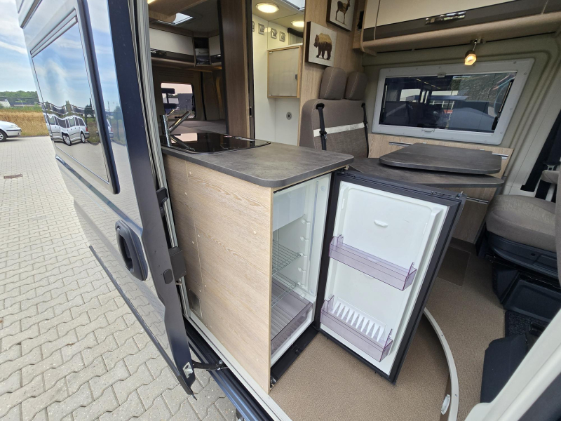 Pössl Summit Plus 600 9G Automaat 160pk Vastbed  foto: 12