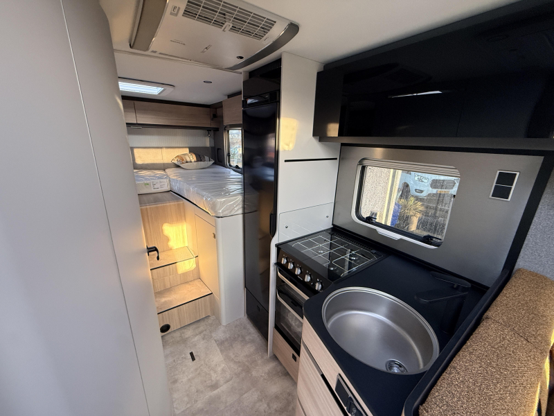 Hymer B-MC T 600  foto: 6