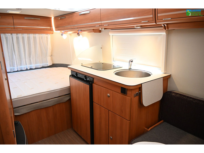 Eriba Touring Triton 418GT photo: 9
