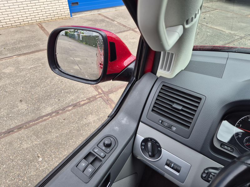 Volkswagen T5 California 180 DSG 4motion generation  foto: 9