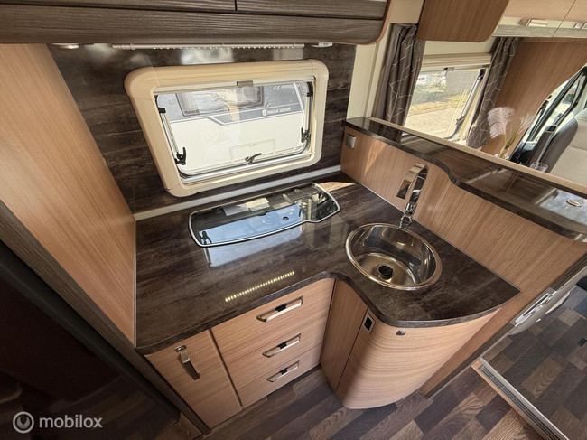 Knaus 700 MEG enkele bedden + hefbed! foto: 12