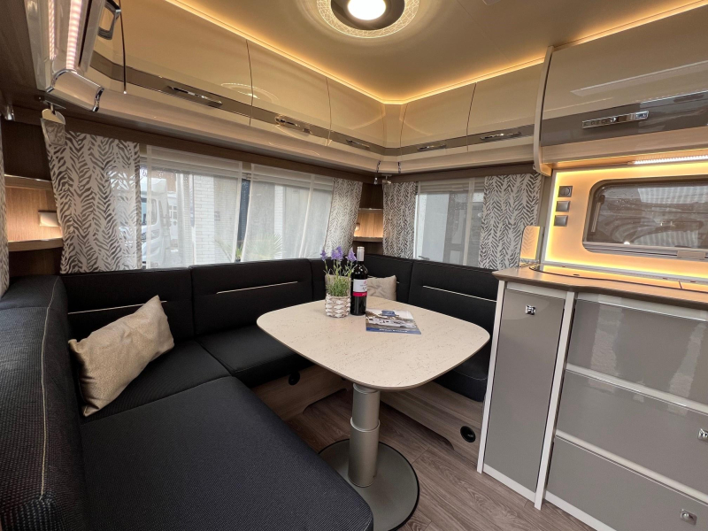 Fendt Tendenza 515 Mover, Airco, Fietsenrek  foto: 10