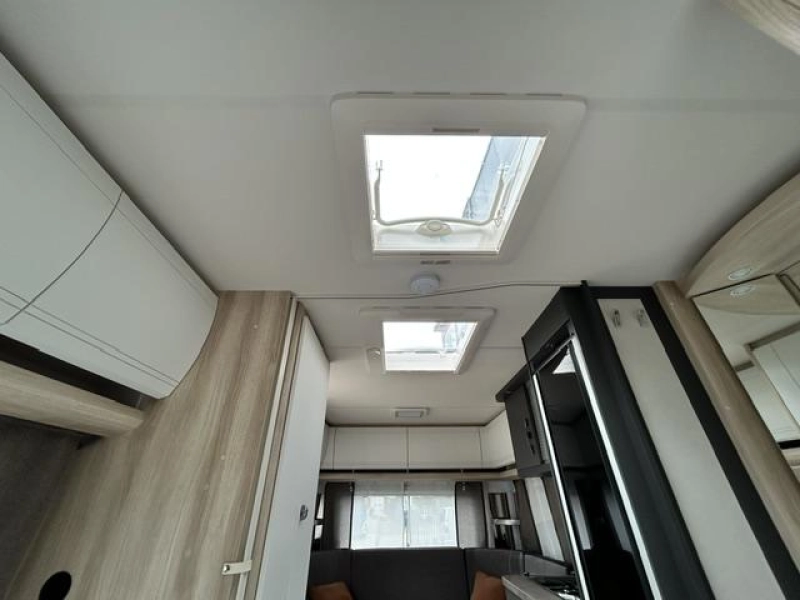 Hobby De Luxe 460 UFE Nieuw 2026  foto: 13