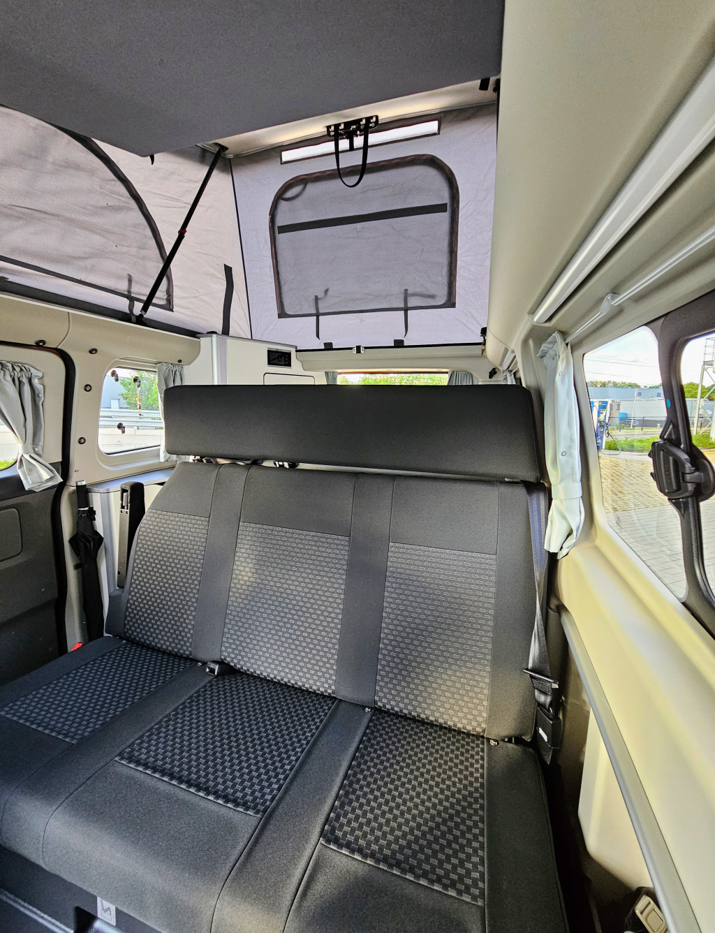 Ford Nugget Westfalia photo: 13