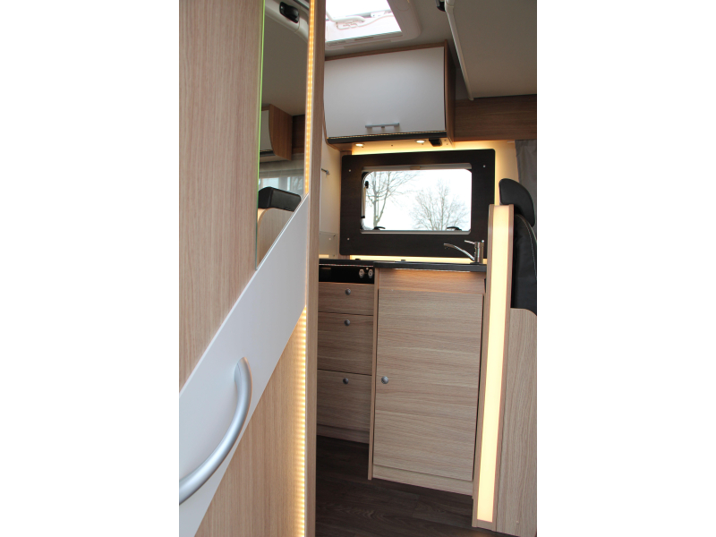Sunlight T67 Camas individuales + Cama abatible foto: 12