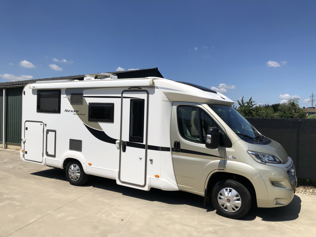Bürstner Nexxo T690G foto: 1