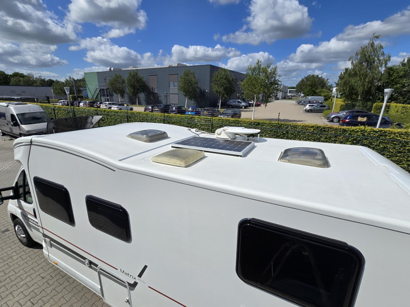 Adria Matrix 670 SL Lengte Bedden Hefbed 5per  foto: 3