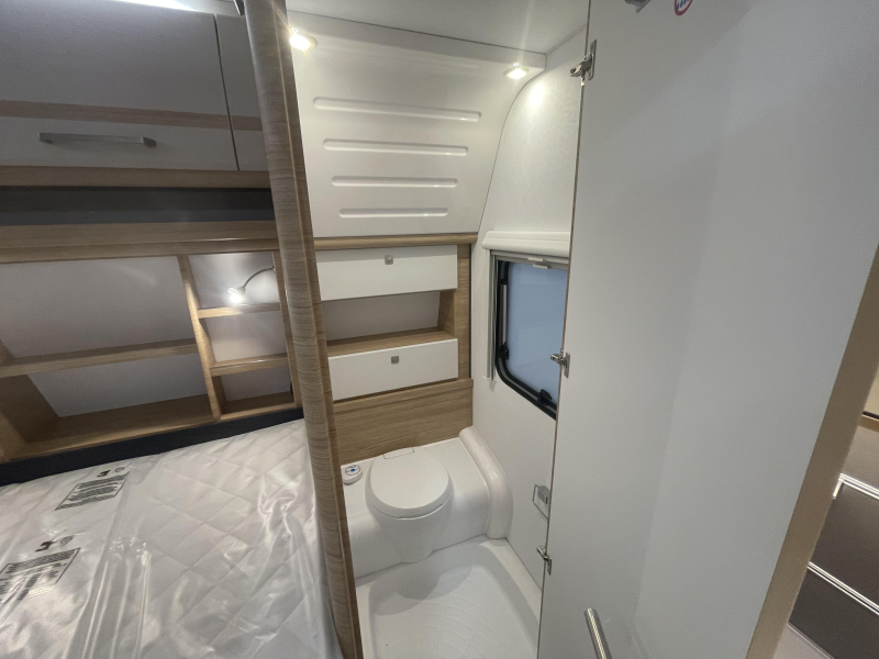 Fendt Bianco Selection 465 SFB +1700 kg+ €2000 korting  foto: 12