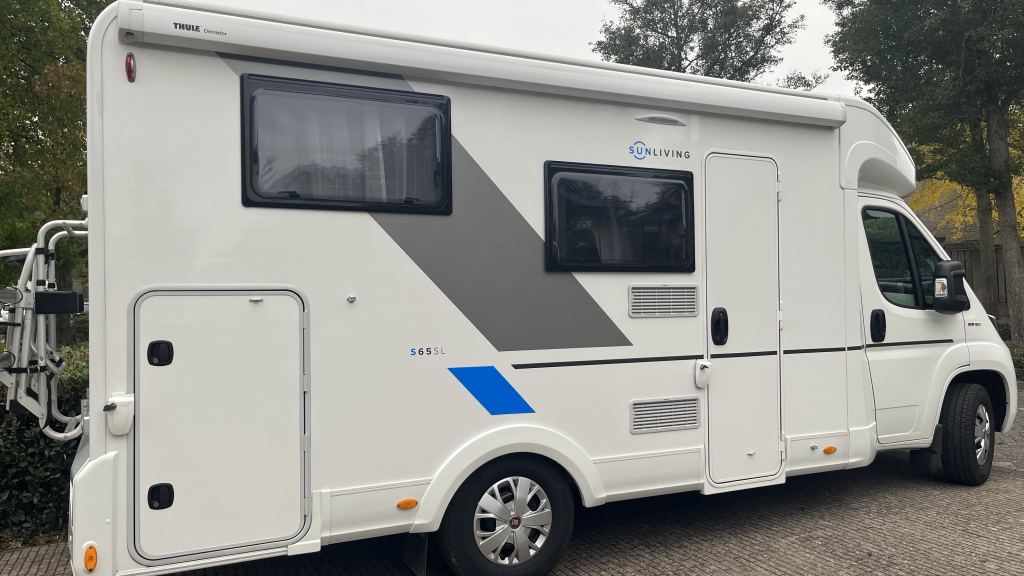 Sun Living S65SL photo: 1