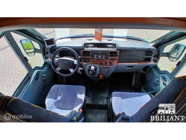 Hymer HV 562 .. 2008 camas individuales foto: 9