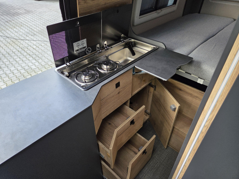 Clever Aventuro 600 4x4 Mercedes  foto: 11