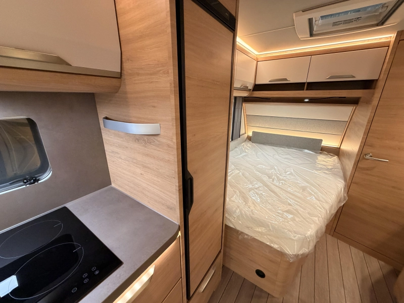 Knaus Sudwind Black Selection 500 FU +vloerverwarming+EvoPore  foto: 8