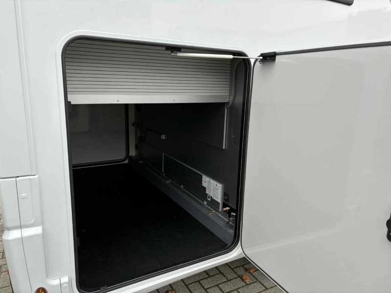 Rapido 8096 DF Alko Chassis  foto: 22