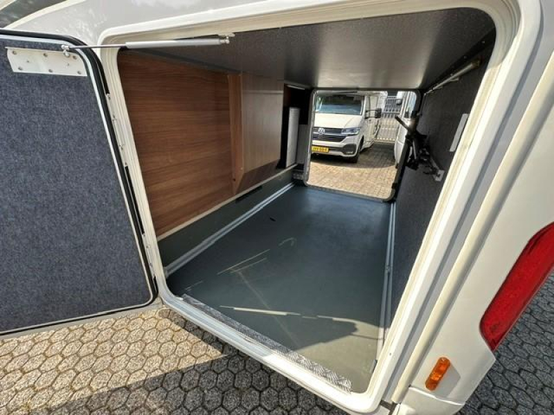 Carthago C-Tourer I 149 GÉÉN HEFBED LEVELSYSTEEM  foto: 6