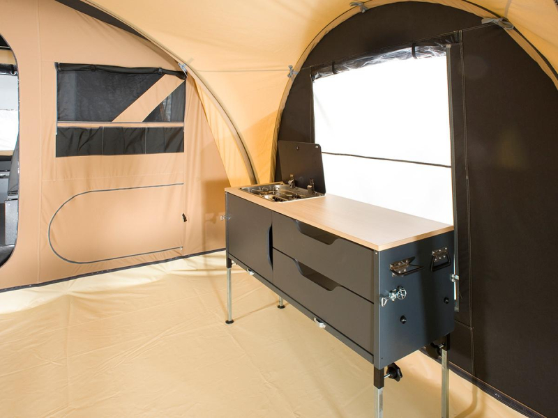 Europa Camper Trailcruiser XL Deluxe - 8 persoons - 2026 nieuw  foto: 16