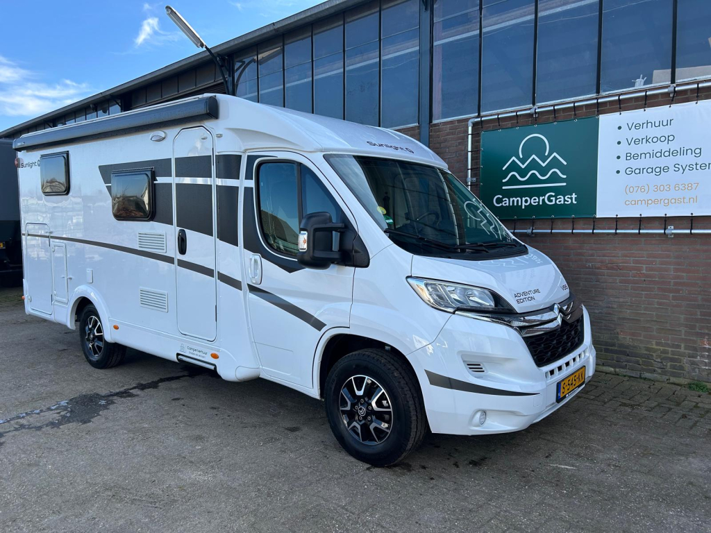 Carado, Sunlight, Hymer, Malibu T338, V66, T67, T68  foto: 11