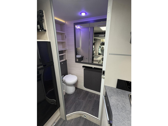 Chausson 640 Titanium Premium 170PK Automaat Hefbed Zonnepaneel Zeer Ruim foto: 20