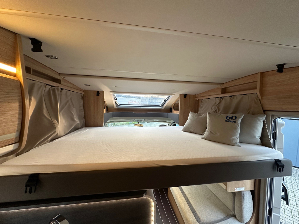 Knaus Sky Wave 650 mf 60 years edition foto: 6