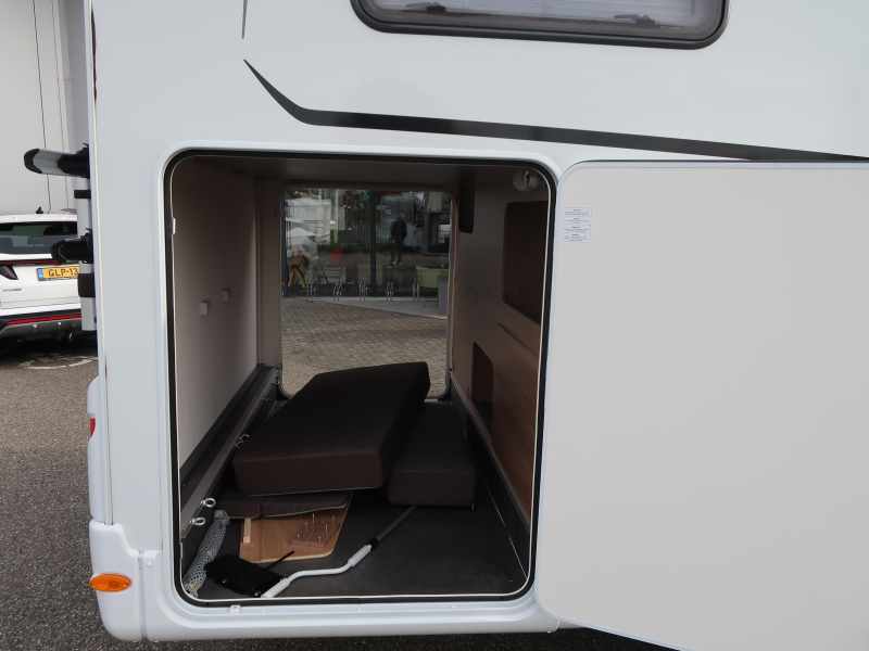 Dethleffs Trend 7057 T EB AUTOMAAT HEFBED AIRCO  foto: 8