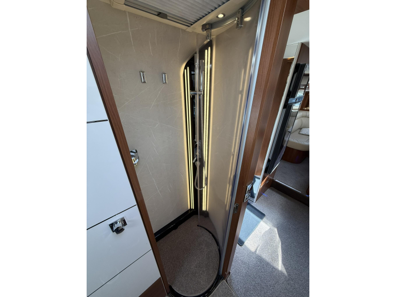 Carthago Liner For Two 53 L RONDZIT - vol accessoires  foto: 18