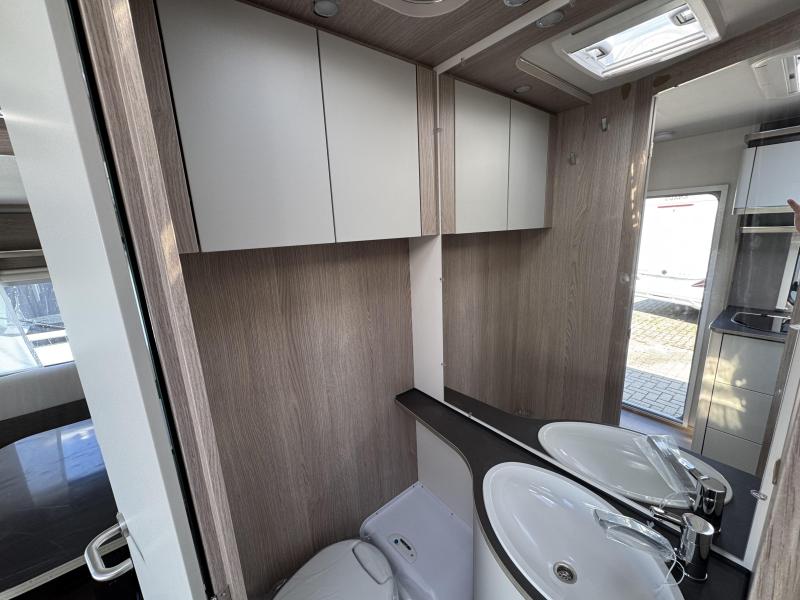 Bürstner Premio Plus 520 TL  foto: 14