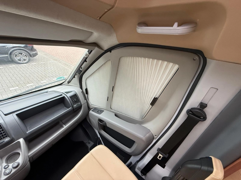 Knaus Sun Ti 650 Top-Indeling AC 80000 km foto: 9