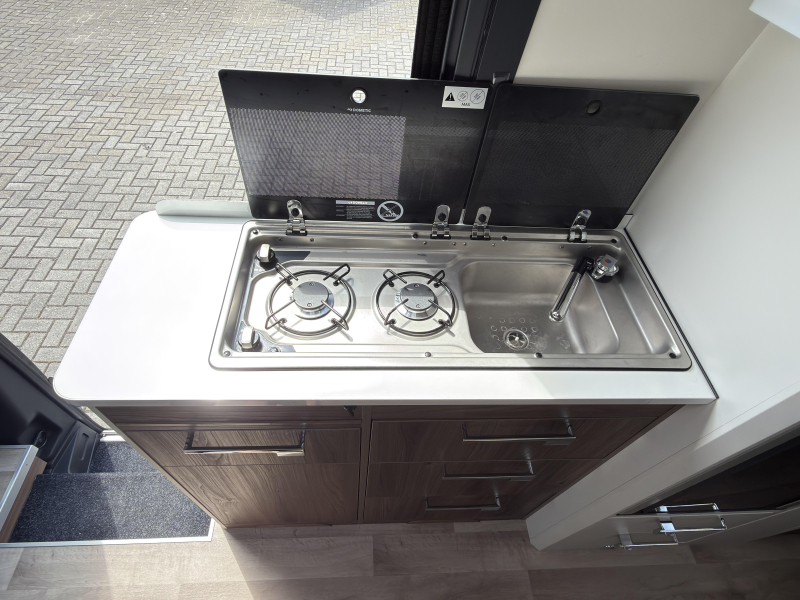 Kabe Travel Master Van 4x4 Enkele bedden  foto: 16