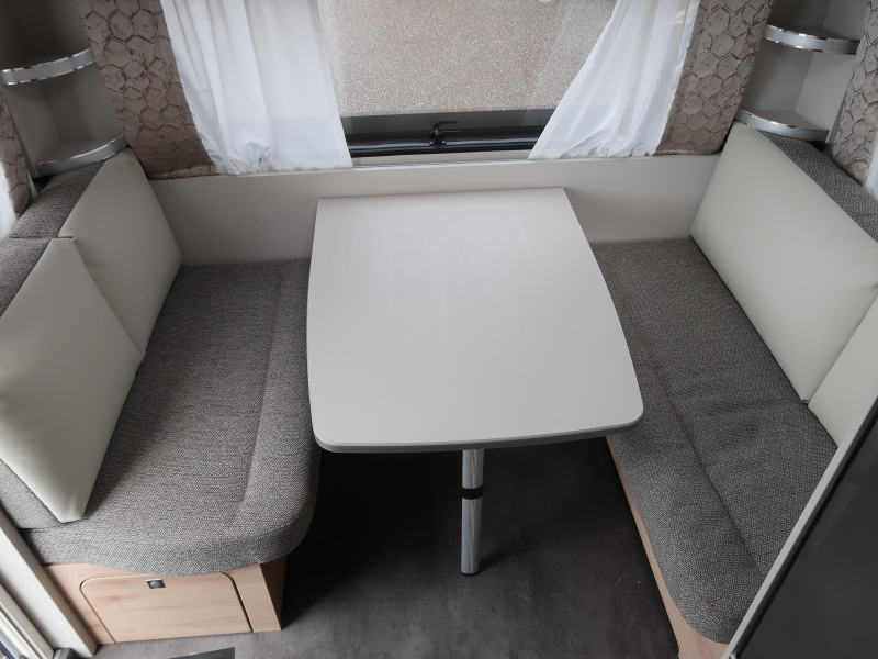 Dethleffs Nomad Avantgarde 460 LE ZGAN EN COMPLEET !!  foto: 5