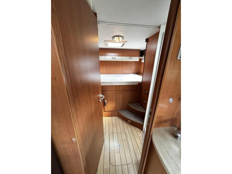 Pilote Explorateur G 741 Dwarsbed/Hefbed/Alde/2012  foto: 19