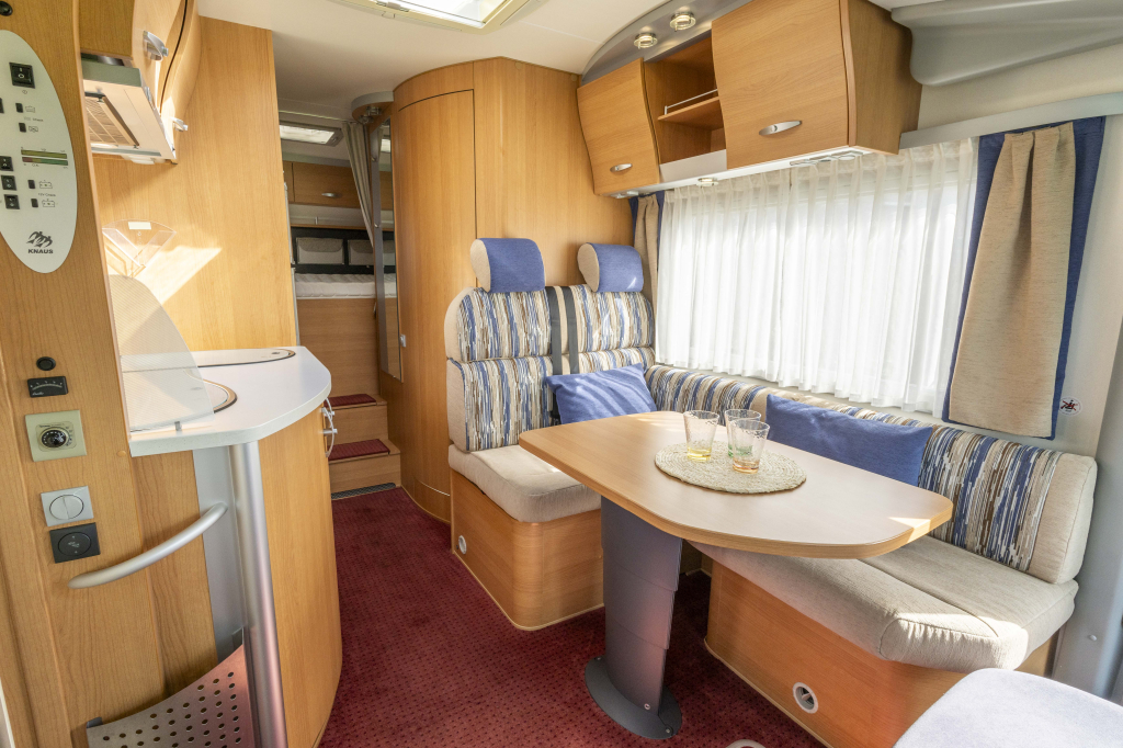 KNAUS Sun Liner 655 LG photo: 9