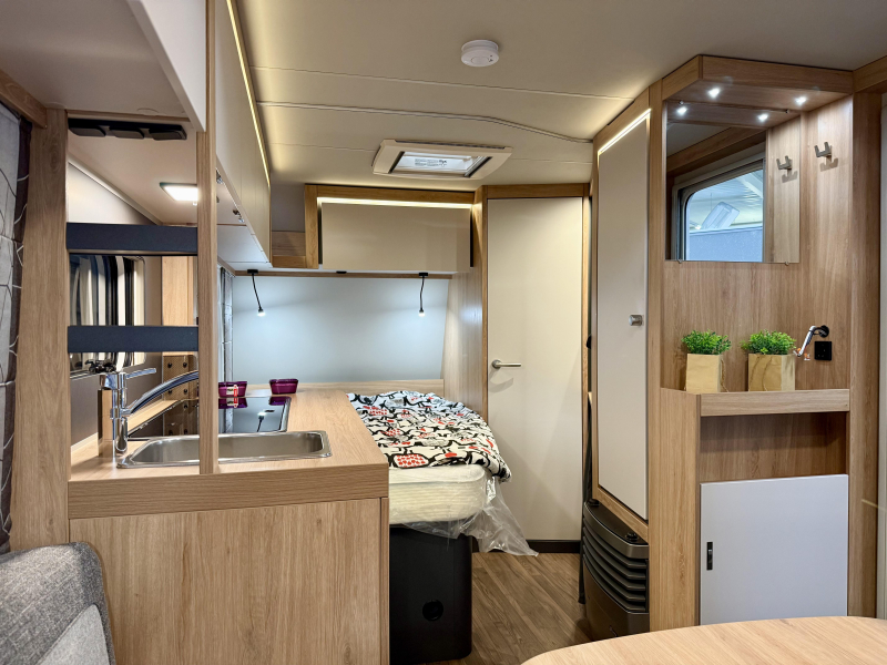 Knaus Sport 450 FU Actiemodel  foto: 4