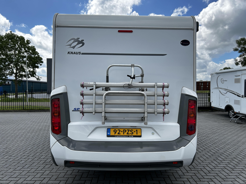 Knaus Sport TR Alkovenmobil/Querbett/2008/Klima  Foto: 23