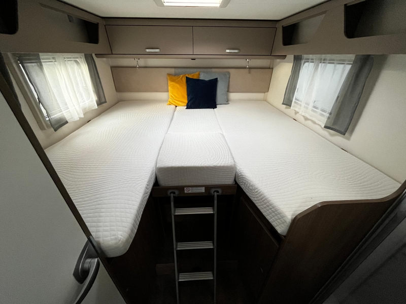 Carado T 447 - met TV + Schotel  foto: 15