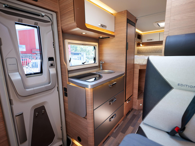Weinsberg CaraCompact Pepper 600 MEG GRATIS AUTOMAAT Foto: 15