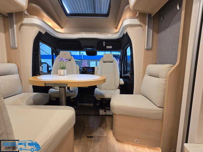 Hymer BMC-T 680 *170pk Automaat* Volledige luchtvering* VOL! foto: 4