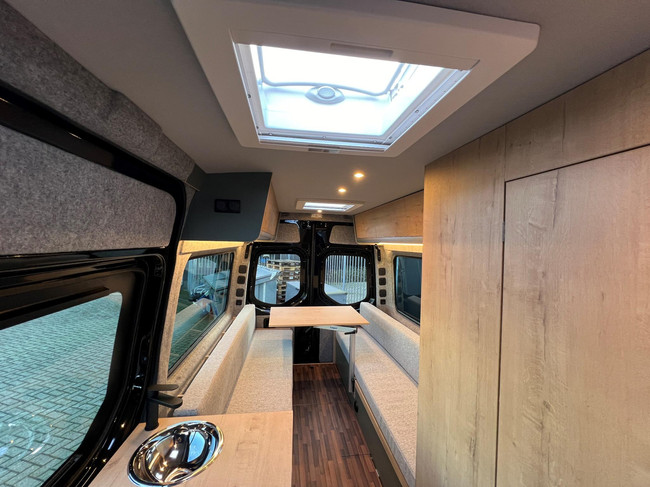 Mercedes-Benz Sprinter 314 Autom&aacute;tico L2H2 Oficina M&oacute;vil/Camper foto: 8