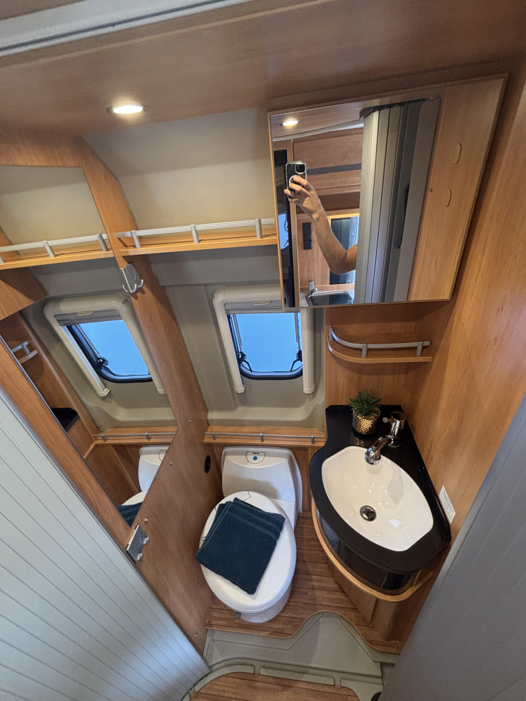 Pössl Roadcruiser ENKELE BEDDEN 9-TRAPS AUTOMAAT TREKHAAK  foto: 8