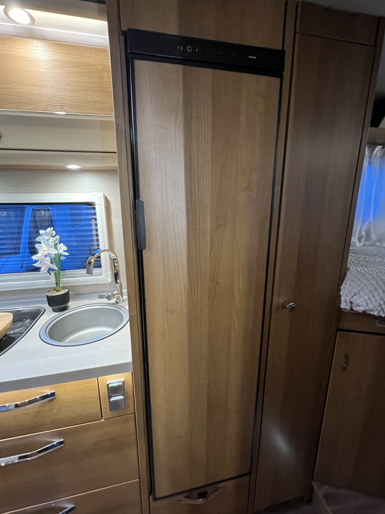 Knaus Van TI 650 MEG ENKELE BEDDEN 9-TRAPS AUTOMAAT EURO6 foto: 7