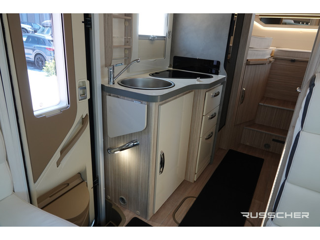 Elnagh T-LOFT 529 140Cv 5-Personas Sistema de nivelaci&oacute;n | Aire acondicionado de techo | Camper con IVA foto: 6