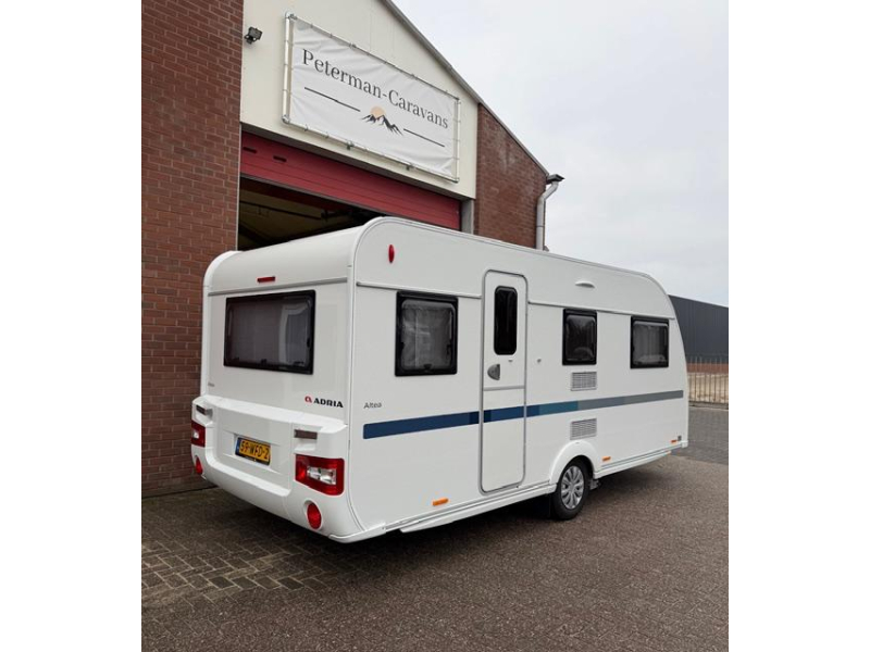 Adria Altea 492 LU Incl. Mover en Voortent  foto: 2