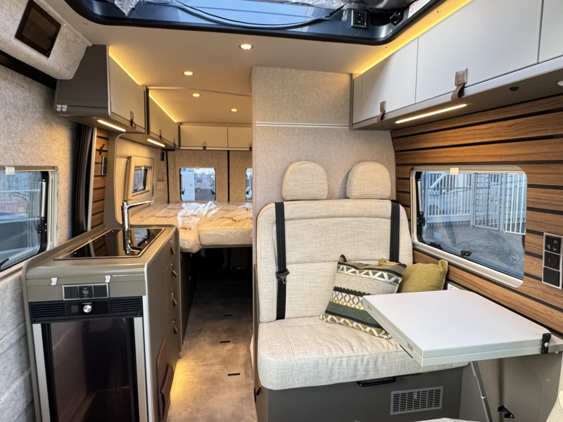 Hymer Yosemite - hefdak - Automaat -  foto: 6