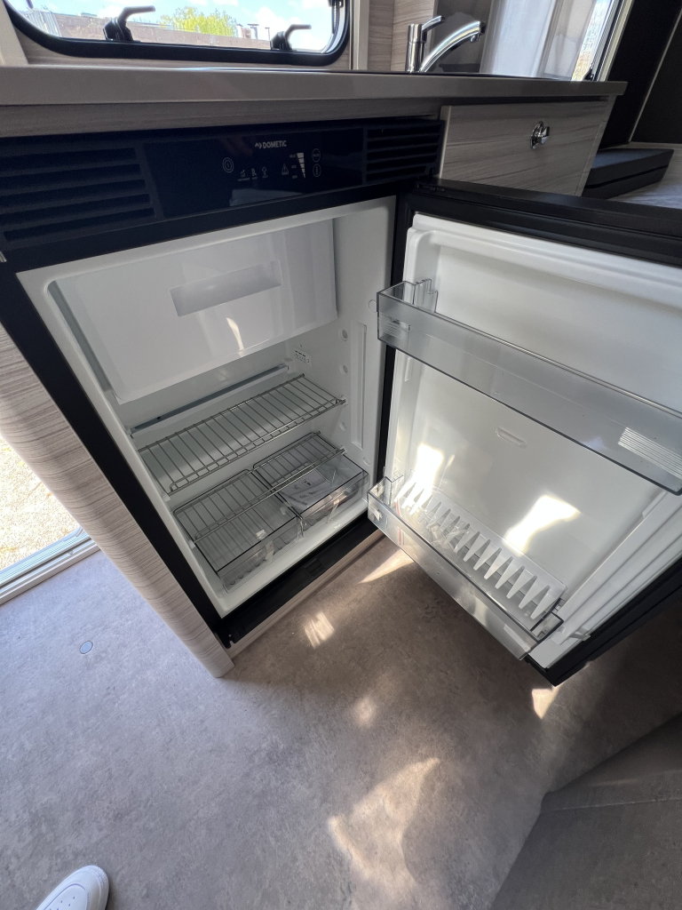 Dethleffs C'JOY 460 LE incl mover en luifel