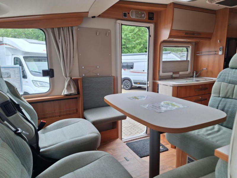 Hymer Exsis-I 524 COMPACT 650+HEFBED+AIRCO foto: 2