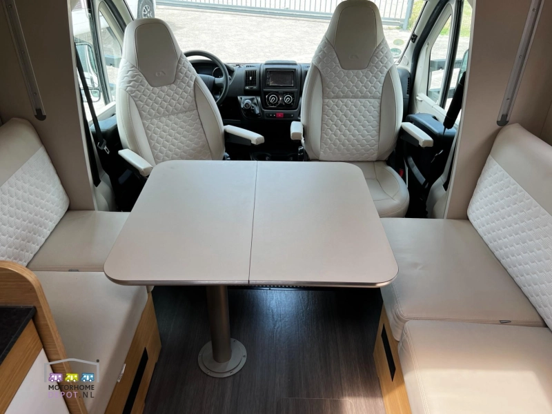 Adria Matrix 670 DL Eerste eigenaar!  foto: 6