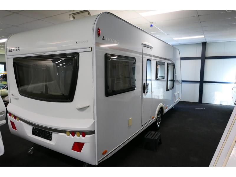 Eriba-Hymer Living 550 Queens bed