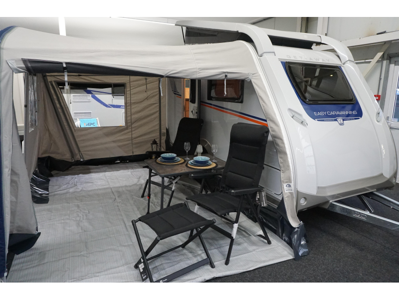 Easy Caravanning GetAway Xcite Caravana del a&ntilde;o 2026 foto: 21